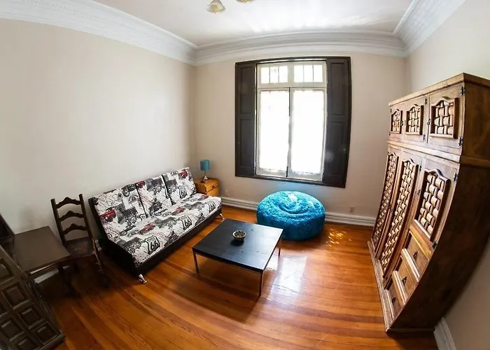 Habitaciones Disponibles Hasta 8 Personas En Excelente Ubicacion