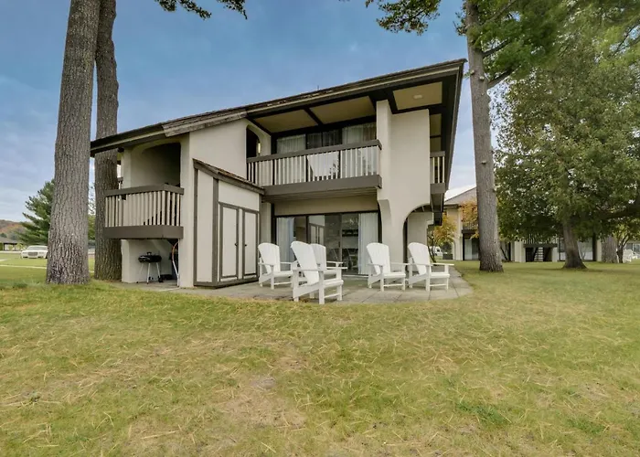 Deer Lake Villa Bldg. #4