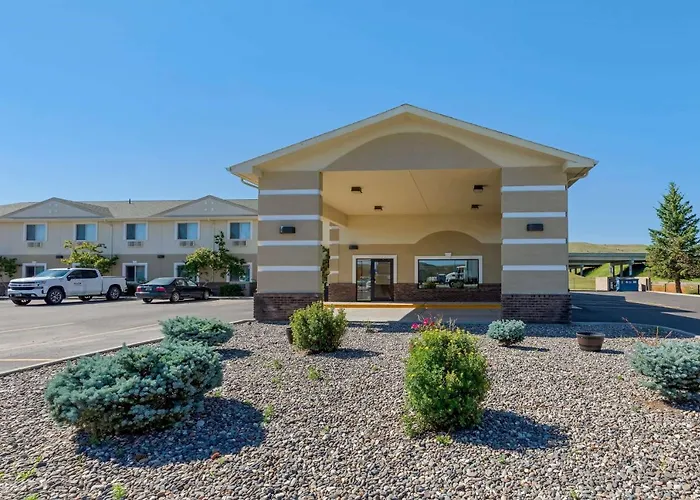 Super 8 By Wyndham Big Timber