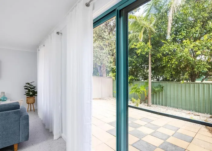 Port Stephens Spacious Townhouse