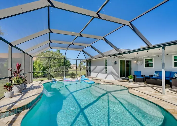 Punta Gorda Oasis W/ Saltwater Pool + Gas Grill!