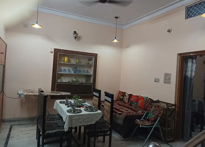 Vanita Home Stay