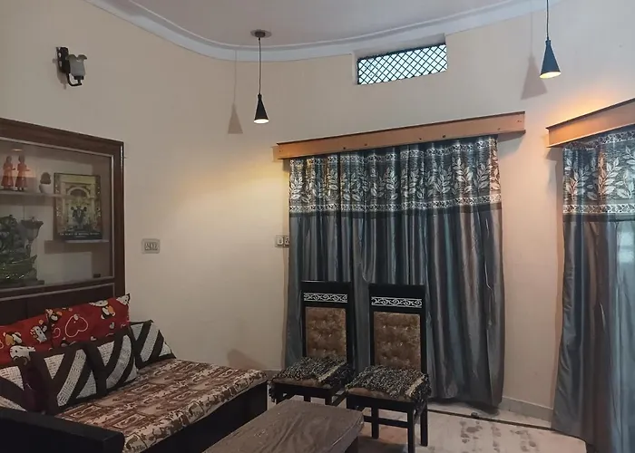Vanita Home Stay