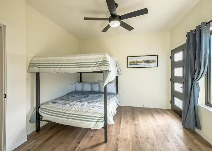 Centralpark Townhome B10