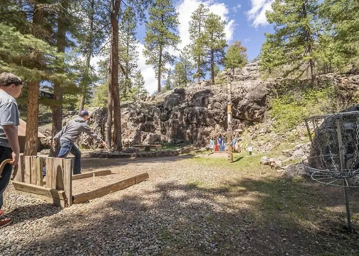 The Fox Den Cabin #14 At Blue Spruce Rv Park & Cabins