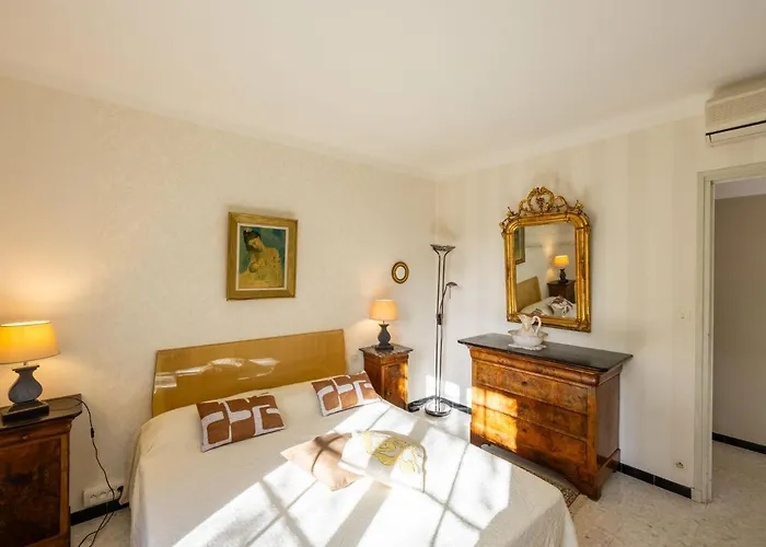 Holiday Home Le Clos Saint Emilie - Tennis & Piscine By Interhome