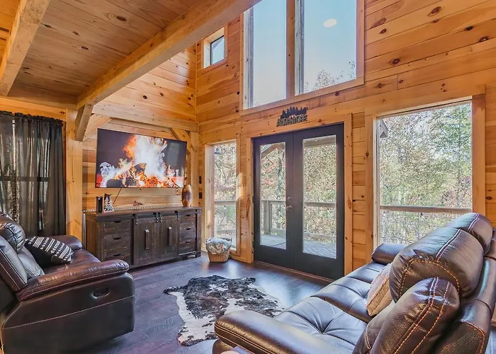 Cozy Cabin Retreat W/ Hot Tub & Nature Views
