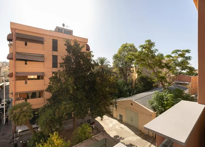 Vittoria'S Luxury Apartment Cagliari
