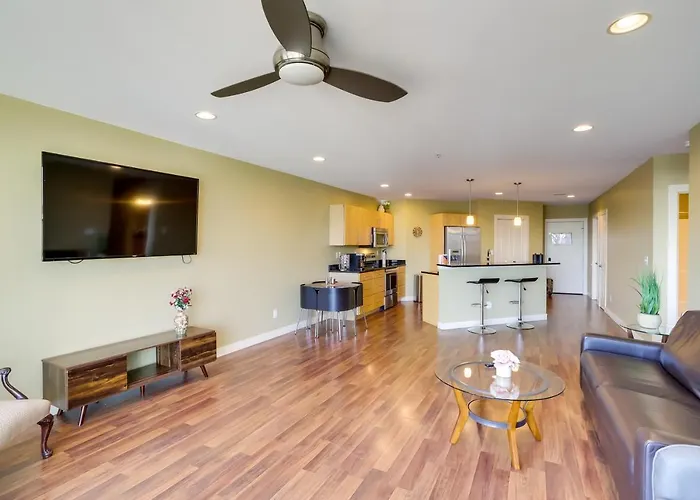 St Joseph Condo < 1 Mi To Beach & Downtown!