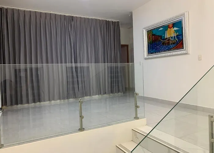 Villa De Lujo Con Picsina Privada