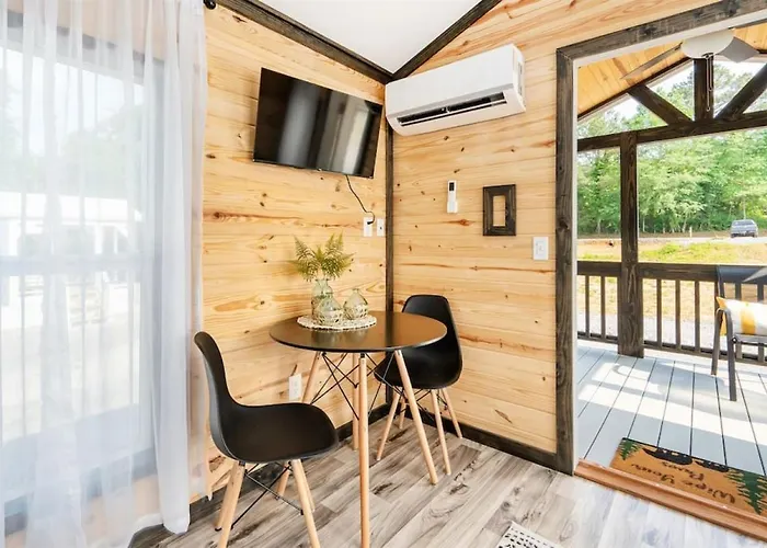 3 Bearly Working Luxury Tiny House Firepit Mins To Lake Guntersville
