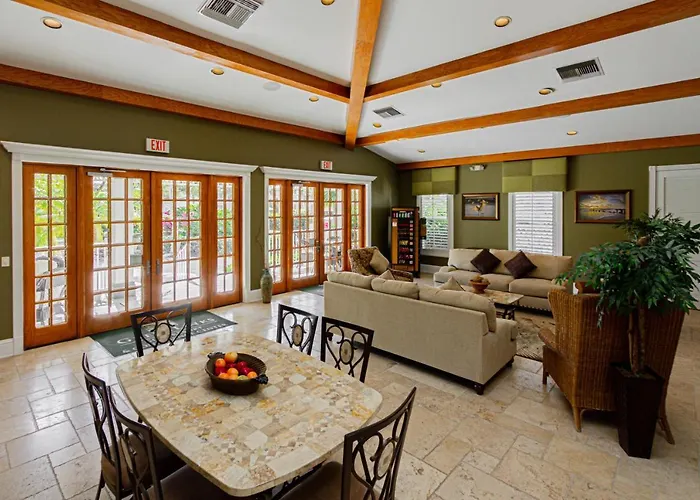 Greenlinks At Lely Luxury White Orchid Fully Renovated Modern 1St Floor 3Bdr Golf Resort Villa