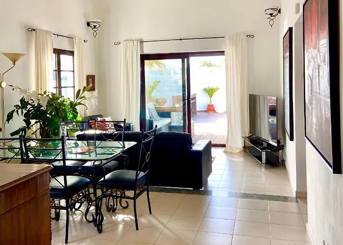 La Mar Poolvilla