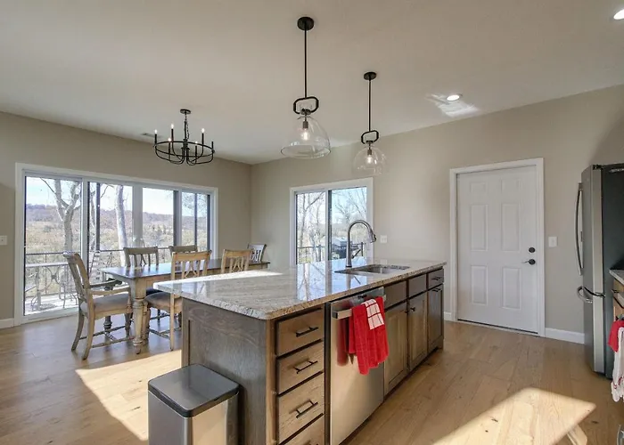 Riverfront Cotter Home: Close To Trout Fishing!