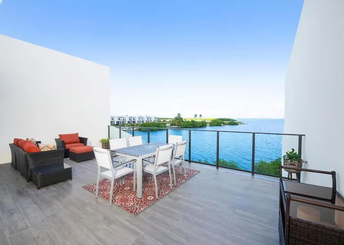 Allure #22 - Waterfront 3Br-3Ba Condo With Pool