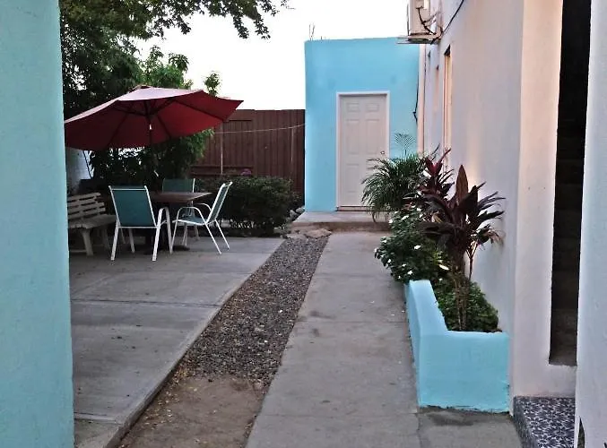 Tres Migueles, habitación Anngel, cerca de la marina, zona turistica y playa