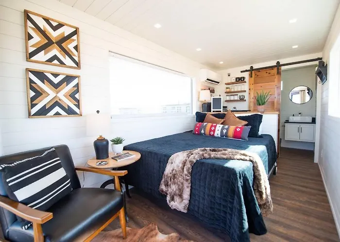New The Buffalo-Shipping Container In Alpine