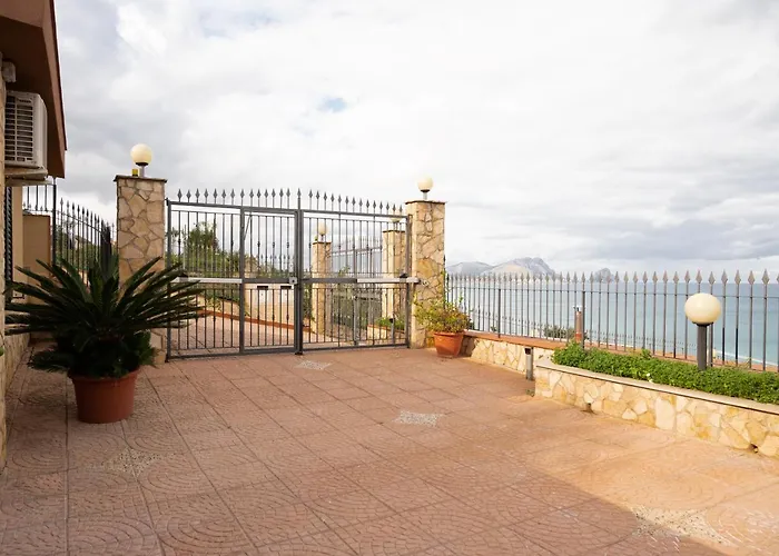 Villa Carilu