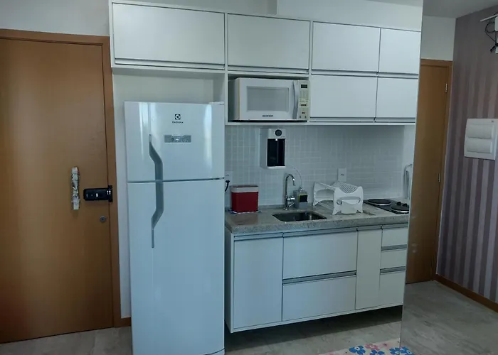 Excelente apartamento 02 quartos frente ao mar