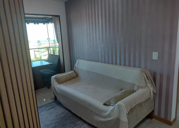Excelente apartamento 02 quartos frente ao mar