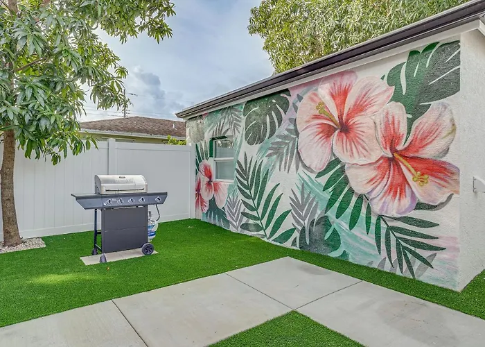 Heated Pool + Backyard: North Palm Beach Retreat!
