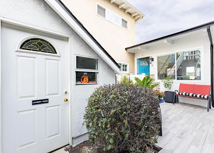 Ocean Bluff Hideaway Unit B