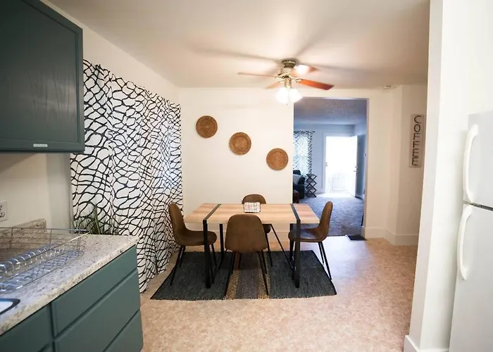 Cozy Comfort Minutes From Downtown Klamath Falls
