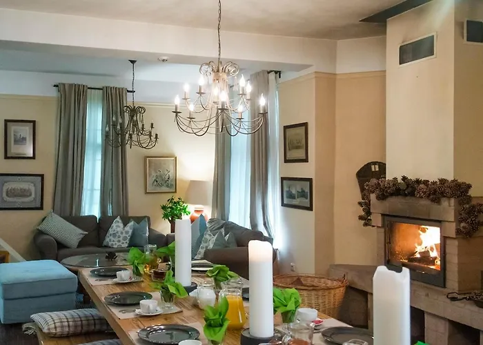 Ratiu House