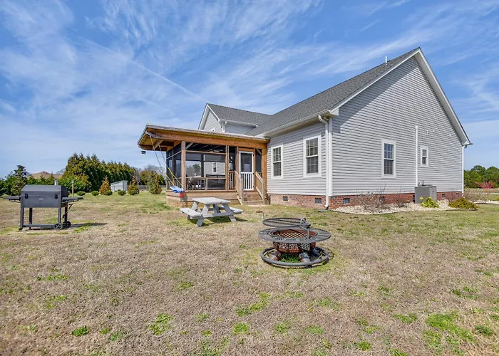 Stunning Cape Charles Retreat ~ 1 Mi To Beach