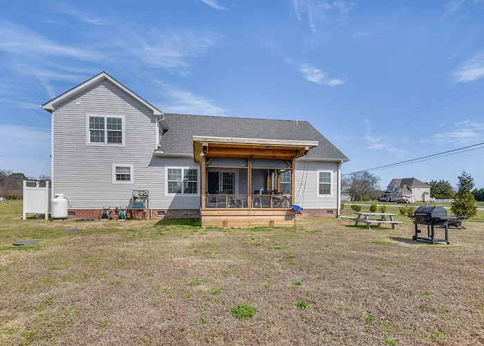 Stunning Cape Charles Retreat ~ 1 Mi To Beach
