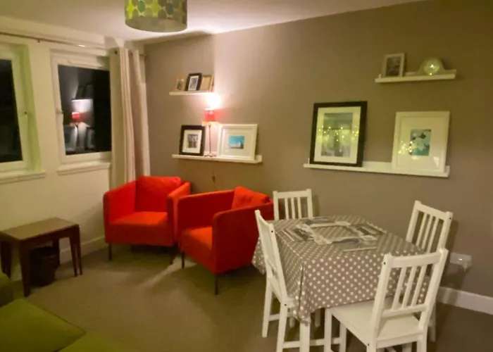 Stylish Loft Apartment In Central Perth