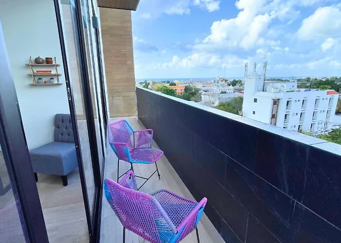 Brand New Condo With Rooftop Pool