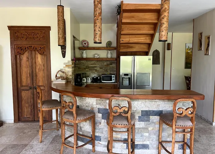 Breezy Point Villas