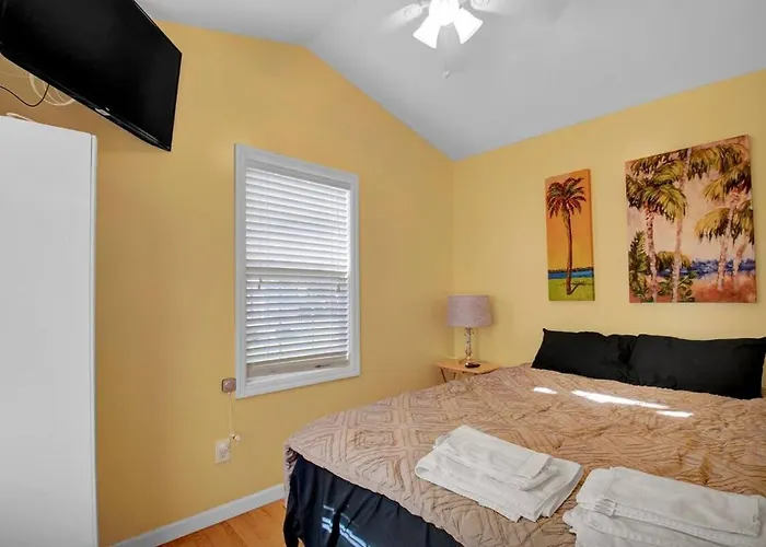 Surf City 2Br Model Home With Pool And Boat Ramp Access