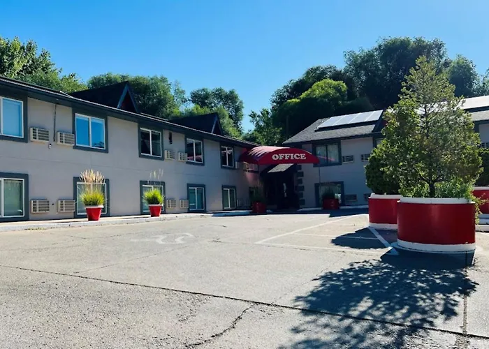 Adventure Inn - Glenwood Springs