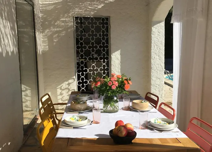 Villa Climatisee, Vue Mer Et Colline Avec Piscine