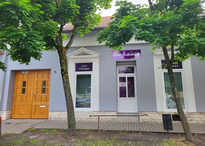 Privat Szallashelyek