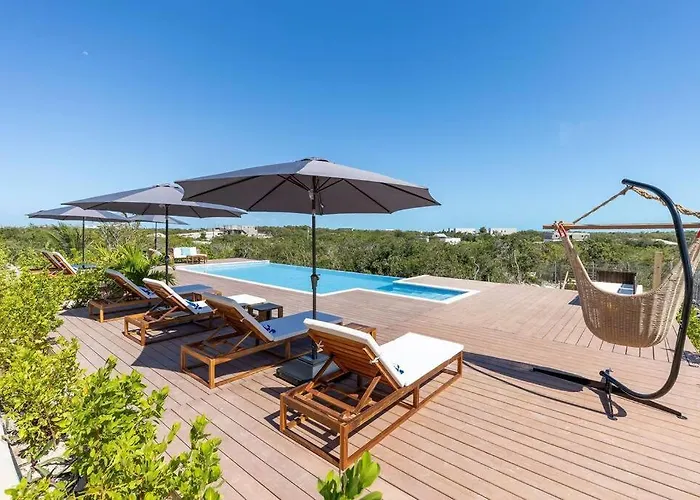 Onyx I Long Bay Retreat I Luxury Stay Near Grace Bay & Long Bay Beach