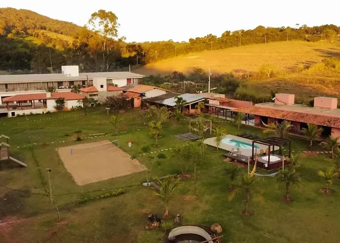 Paraíso Capitólio A Pousada da Dona Perpetua
