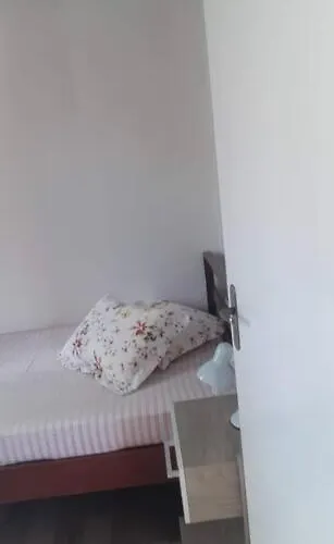 Casa 100m da Praia, Sinuca e Churrasqueira - amarela