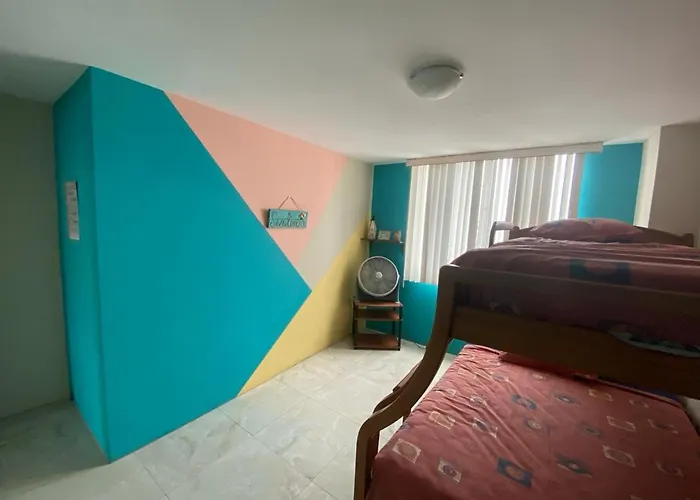 Hemingway Salinas Apartment