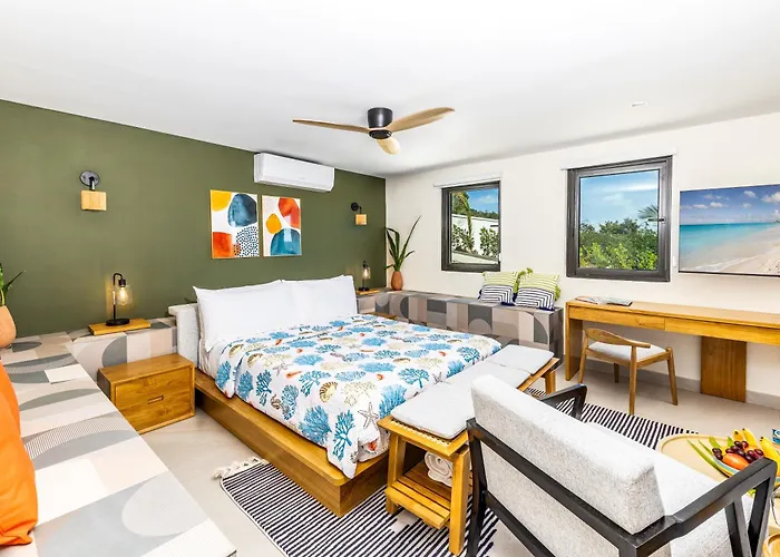 Jade I Long Bay Retreat I Luxury Stay Near Grace Bay & Long Bay Beach