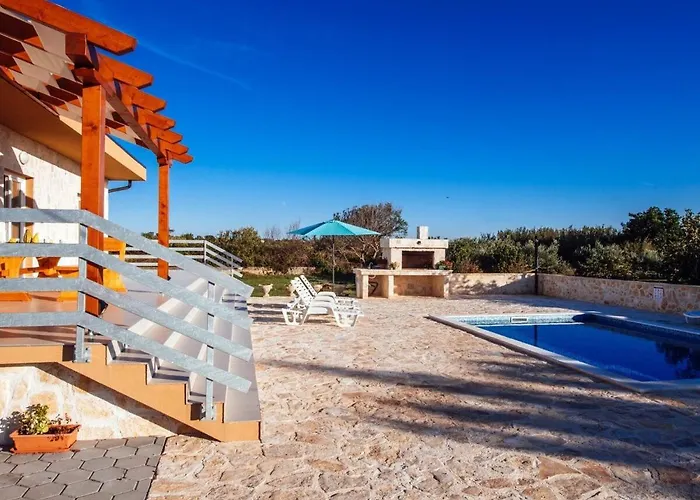 Holiday Home Ana Dreams - By Ta Leut Agency