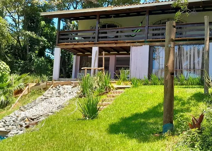 Bombinhas Inn