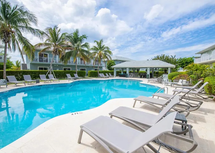 Summertime Suites #50 - 1Br West Bay Condo & Pool