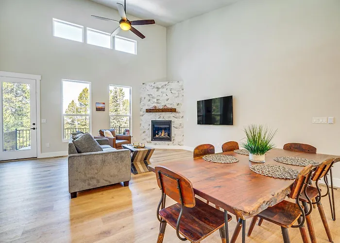 Modern Florissant Mountain Retreat W/ Deck & Grill