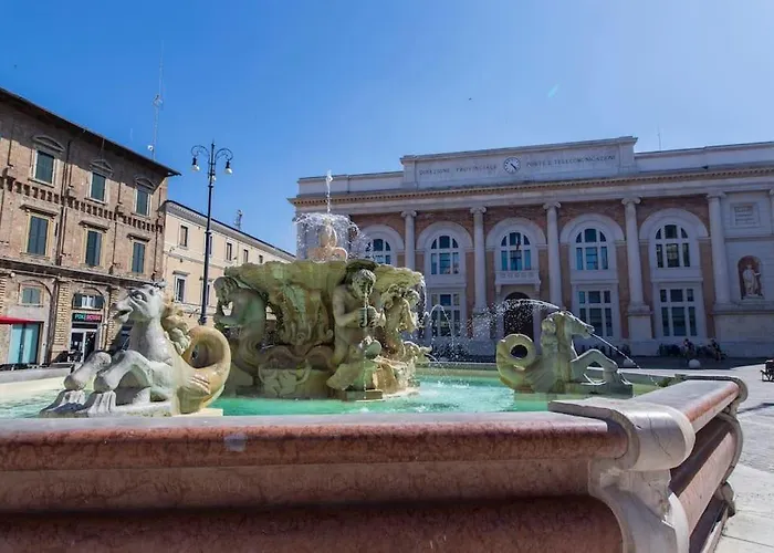 Ducale Home In Piazza Del Popolo A Pesaro