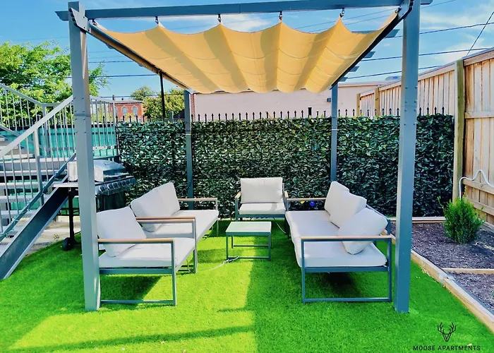 Instaworthy Luxe Loft With View King Bed And Free Parking