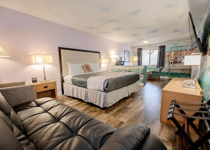 River Oak Inn