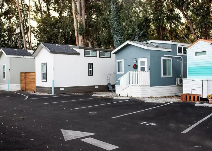 2-Bedroom Slo Bungalow House